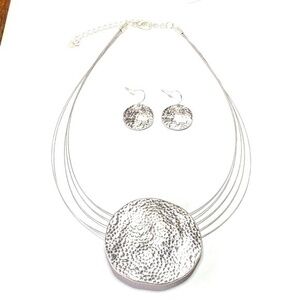 Tazza Crystal Collection Necklace/Earring Set